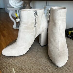Saks Fifth Avenue Cream Heeled Boots